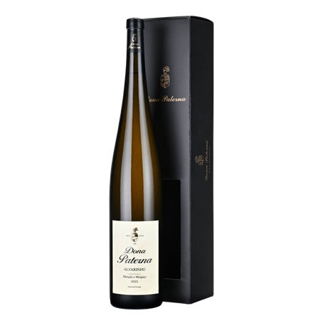 EEN240006 Dona Paterna Alvarinho Magnum